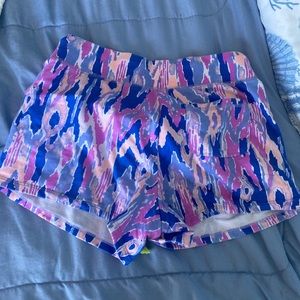 Lilly Pulitzer pull on shorts